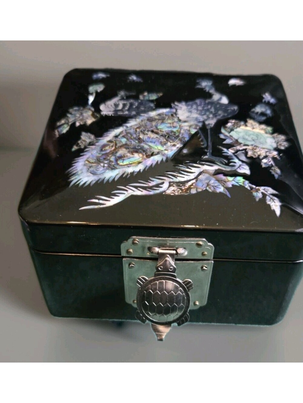 Vintage Asian Black Lacquer Jewelry Box Mother of Pearl Inlay Birds 4.5X4.5"